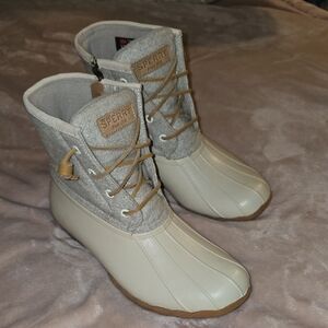Sperry Women's Cream, Tan, and Gray Duck Boots Size 8